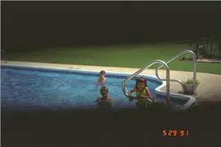 small_9400 1220 cew familyIMG0066.webp